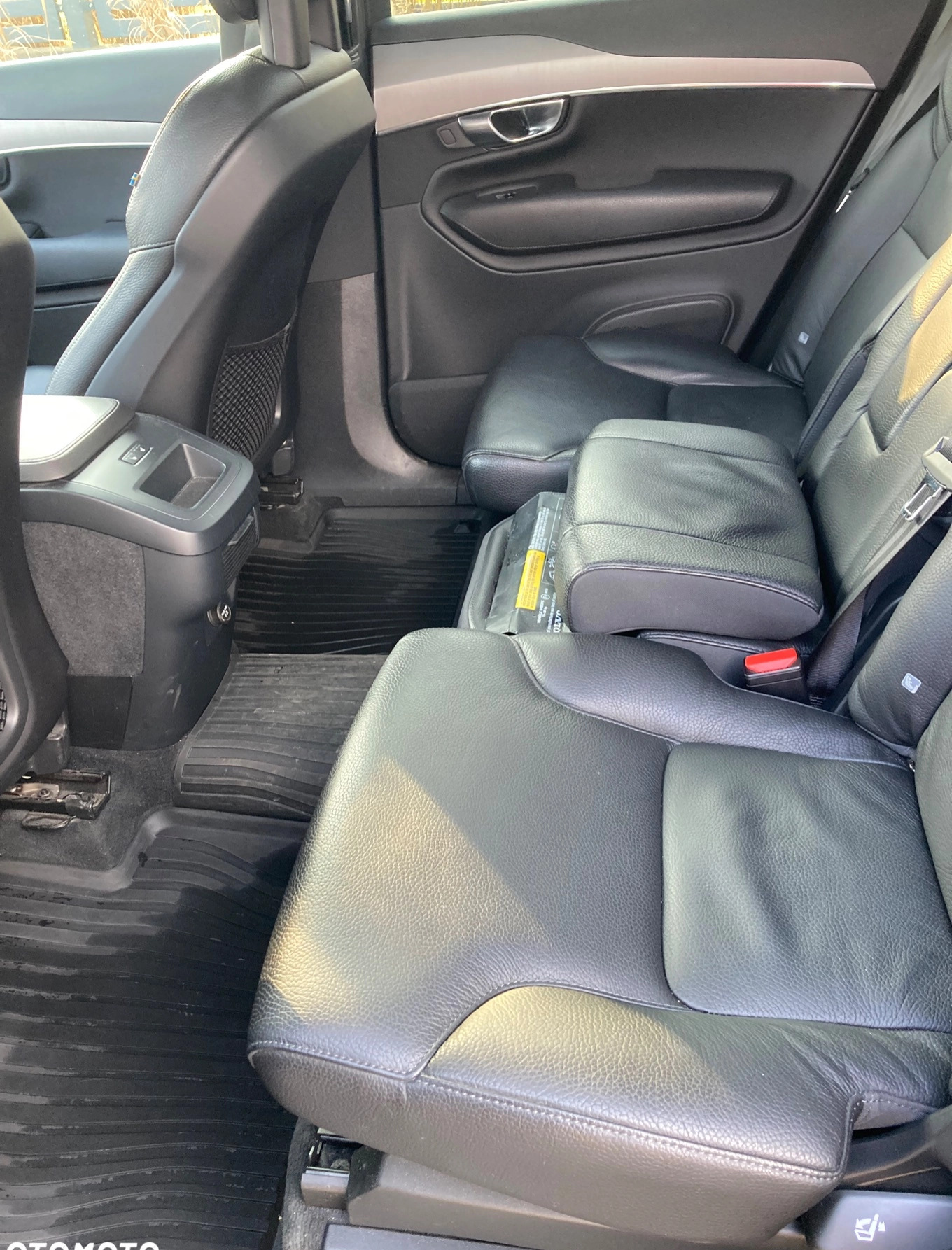 Volvo XC 90 cena 209000 przebieg: 197000, rok produkcji 2019 z Płock małe 67